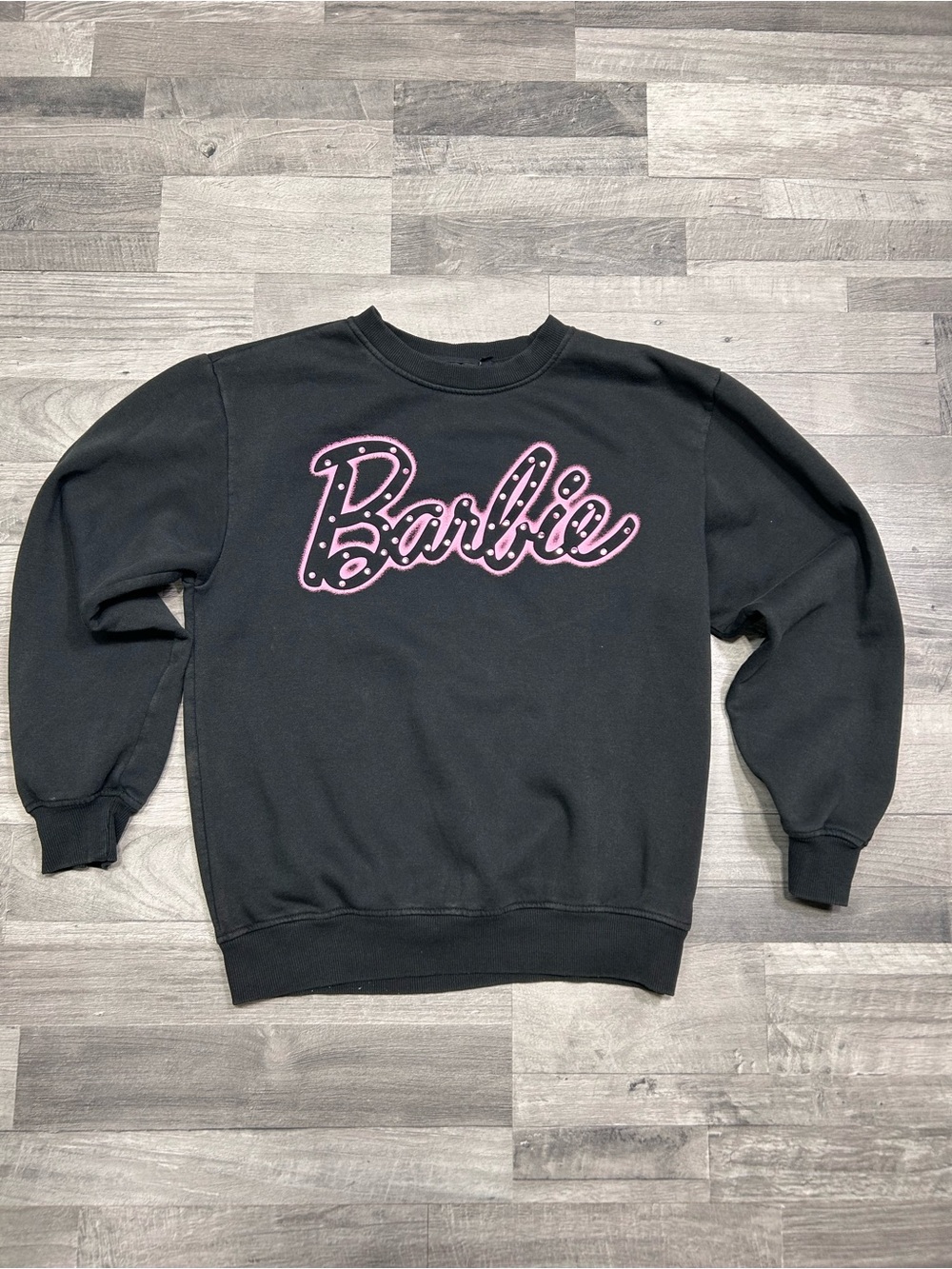 BoxLunch Black "Barbie" Crewneck Sweater S